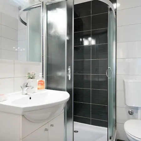 Nana Appartement Podstrana